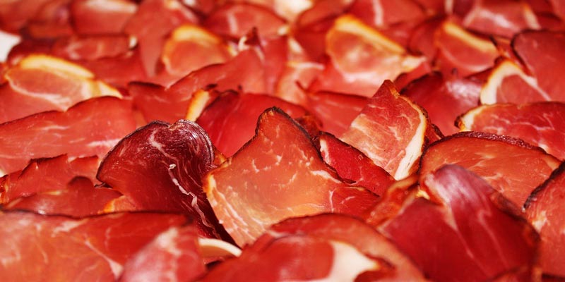 trozos de jamón juntos