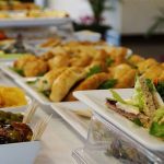 Los beneficios de contratar un Catering a Domicilio