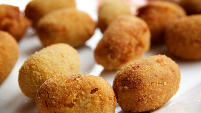 Plato de croquetas